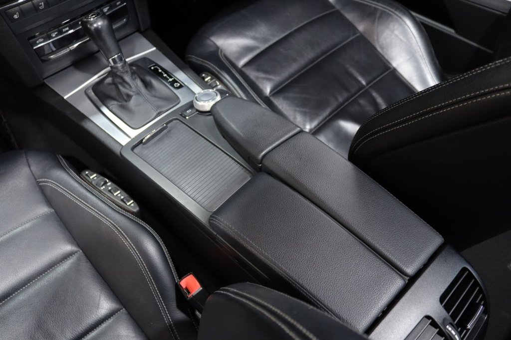 Used Mercedes-Benz E Class 2010 for sale - 77791986: Photo 23