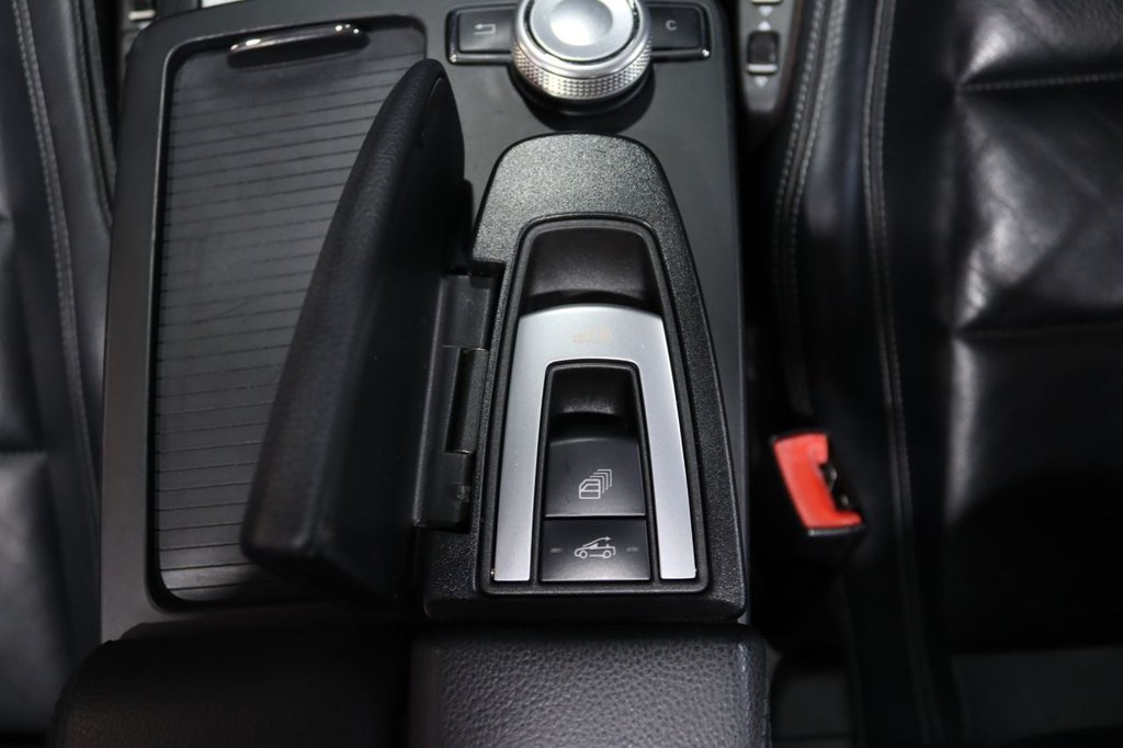 Used Mercedes-Benz E Class 2010 for sale - 77791986: Photo 28