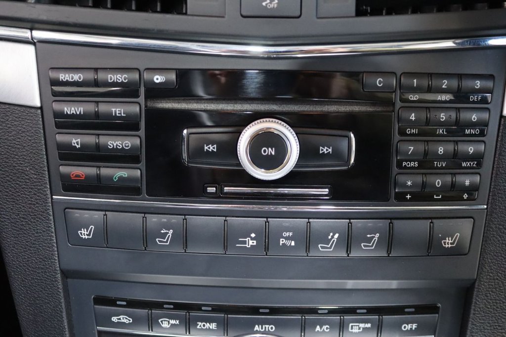 Used Mercedes-Benz E Class 2010 for sale - 77791986: Photo 39