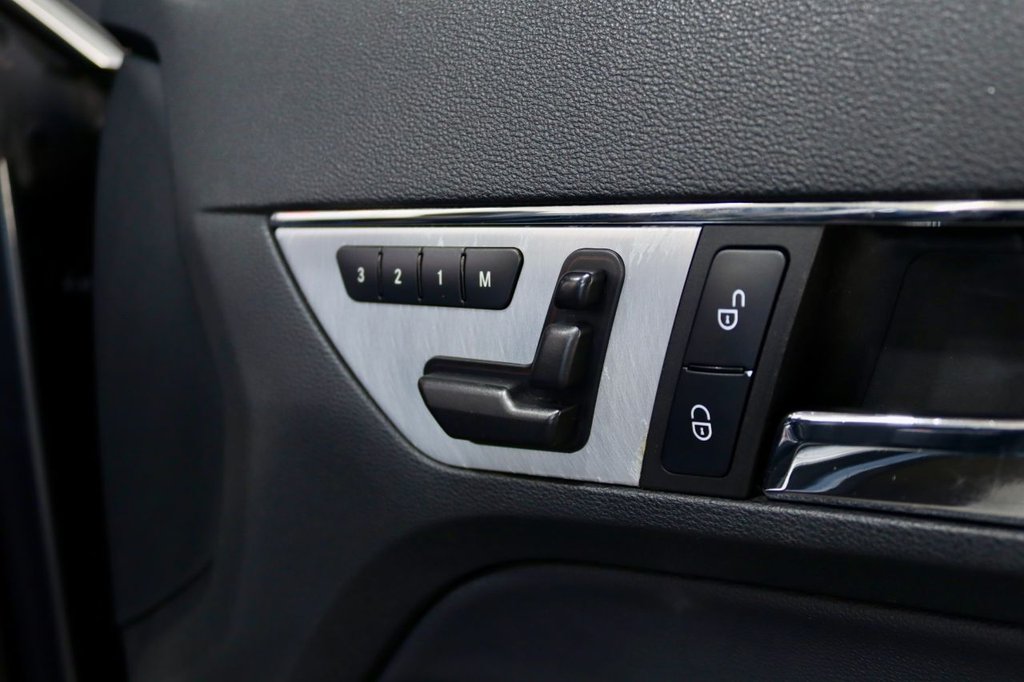 Used Mercedes-Benz E Class 2010 for sale - 77791986: Photo 47