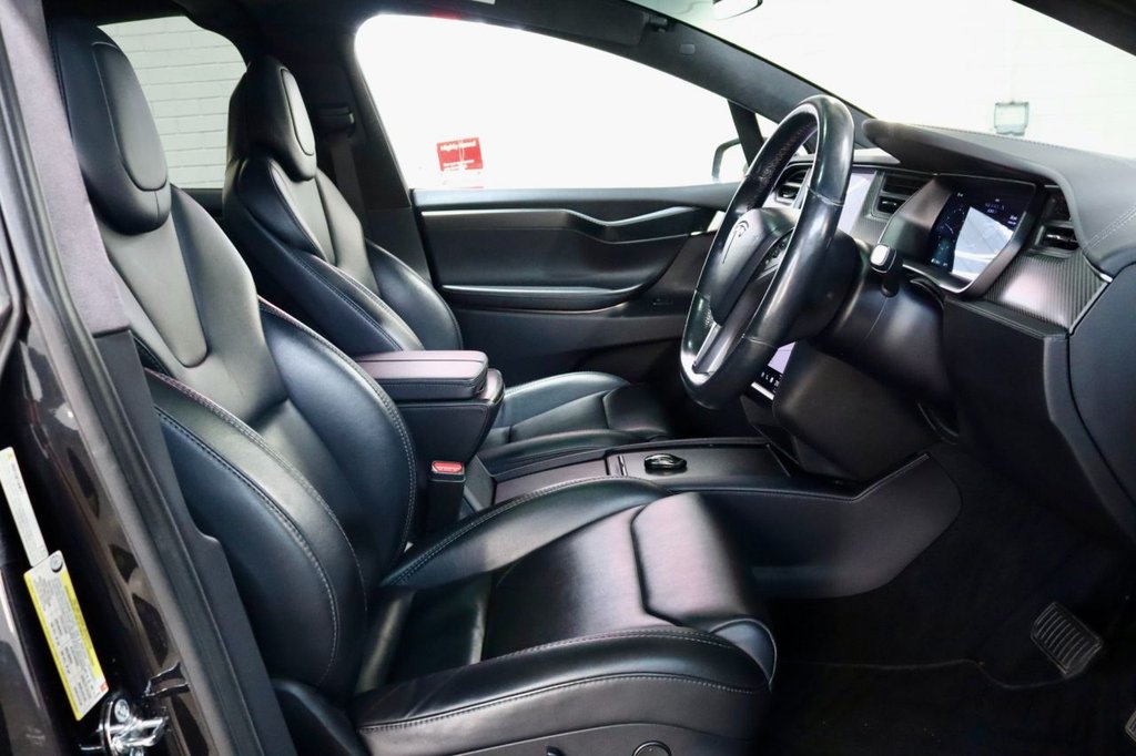 Used Tesla Model X 2018 for sale - 76591104: Photo 15