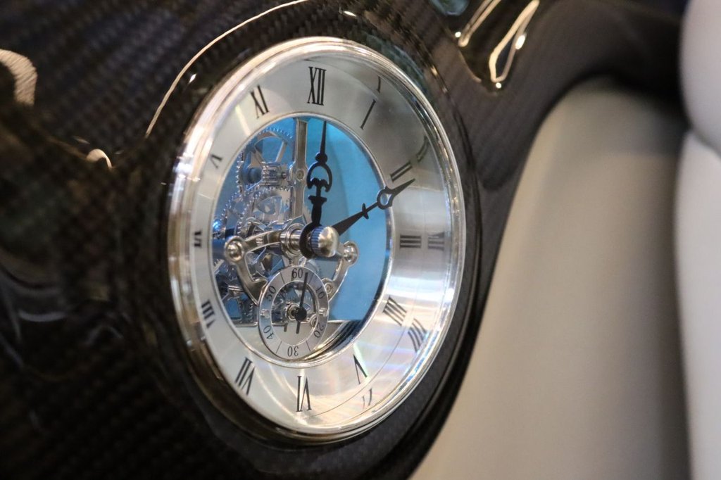 Used Mercedes-Benz V-Class 2018 for sale - 76604527: Photo 11