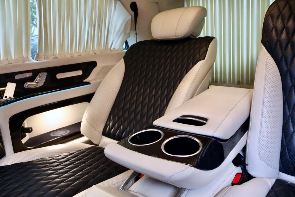 Used Mercedes-Benz V-Class 2018 for sale - 76604527: Photo 46