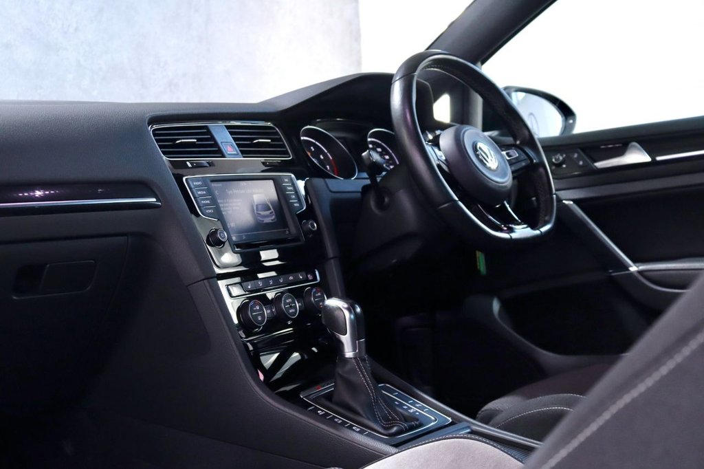 Used Volkswagen Golf 2016 for sale - 77188695: Photo 15