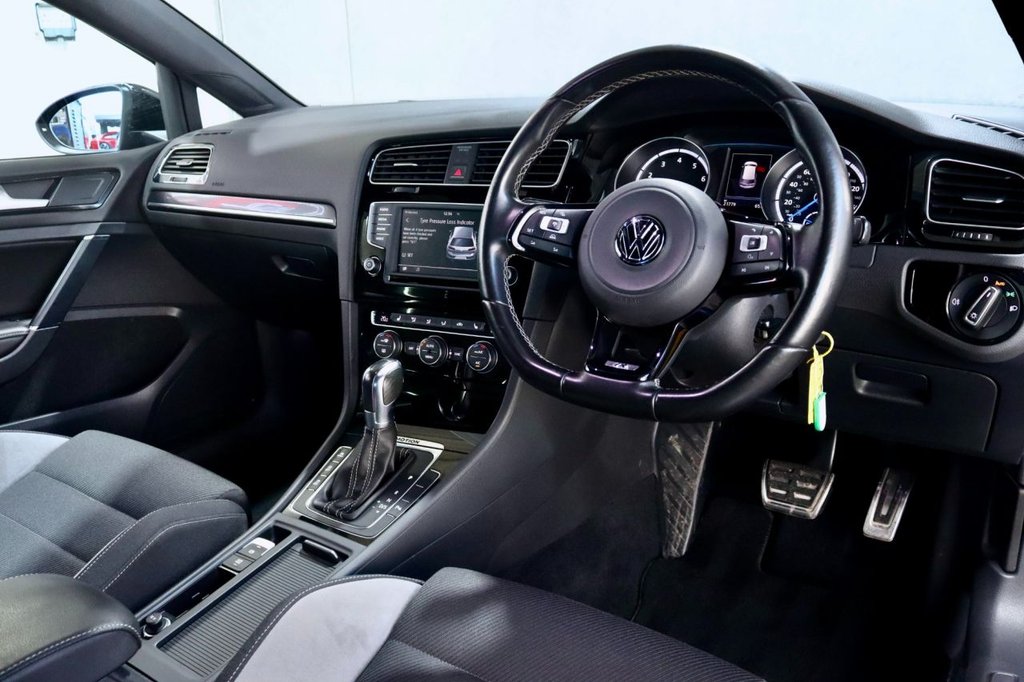 Used Volkswagen Golf 2016 for sale - 77188695: Photo 16