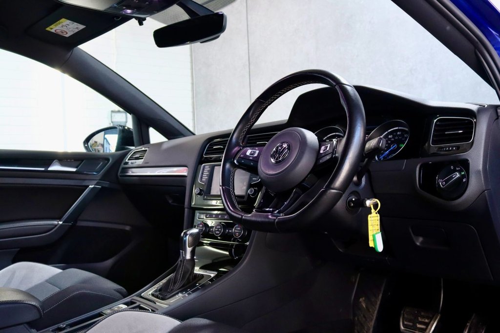 Used Volkswagen Golf 2016 for sale - 77188695: Photo 17