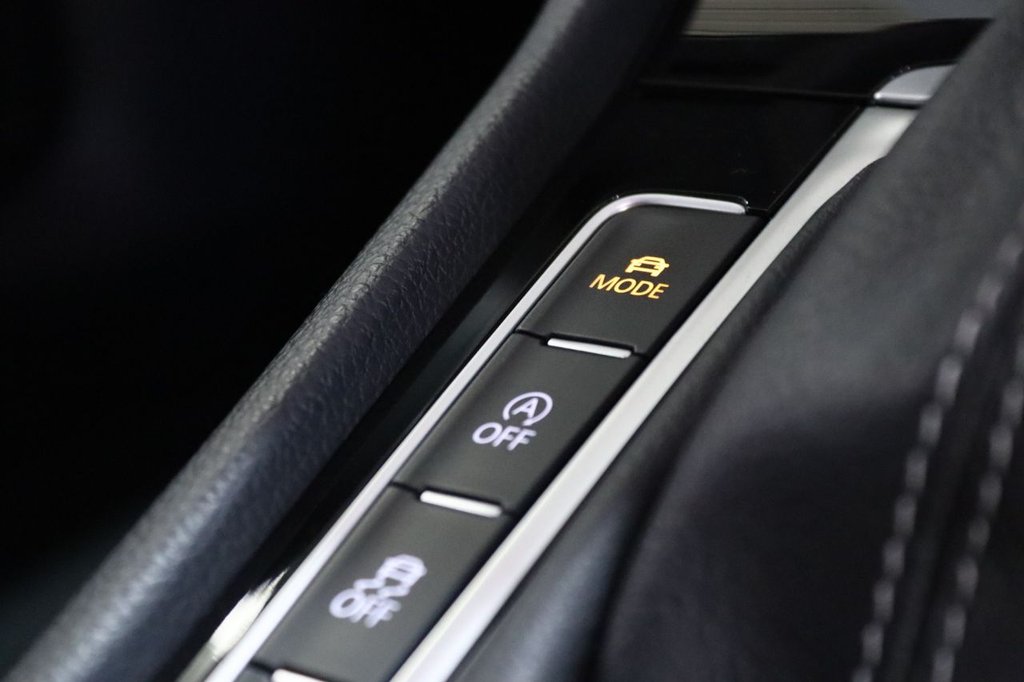 Used Volkswagen Golf 2016 for sale - 77188695: Photo 30