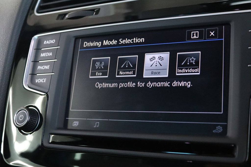 Used Volkswagen Golf 2016 for sale - 77188695: Photo 35