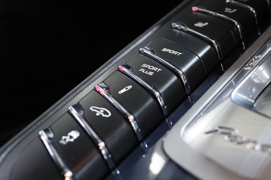 Used Porsche Panamera 2014 for sale - 76604657: Photo 29