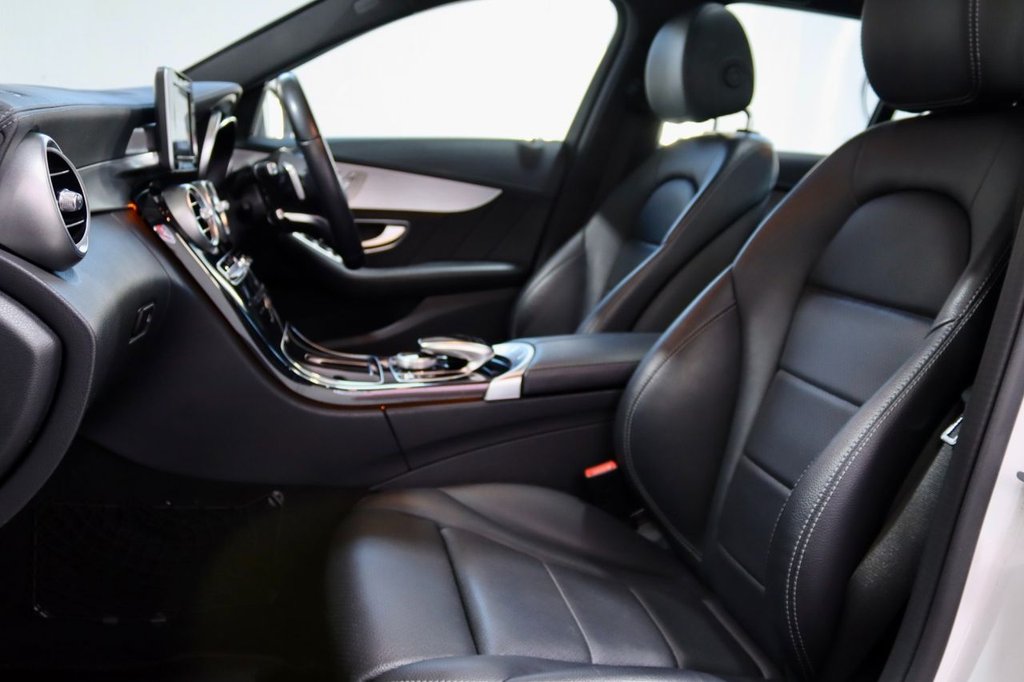 Used Mercedes-Benz C Class 2015 for sale - 77976386: Photo 18