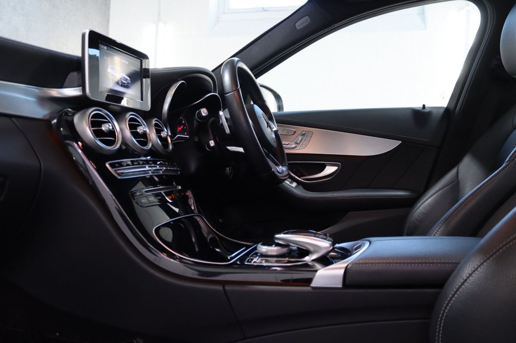 Used Mercedes-Benz C Class 2015 for sale - 77976386: Photo 24