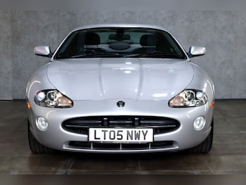 Used Jaguar XK8 2005 for sale - 75896906: Photo