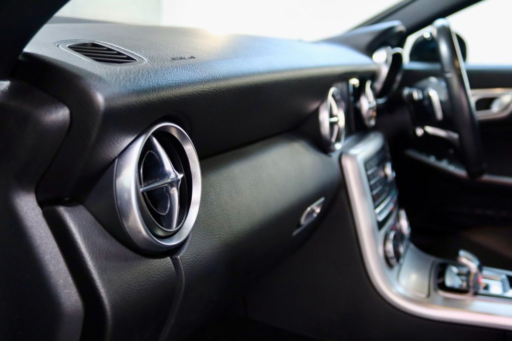 Used Mercedes-Benz SLC 2017 for sale - 78180849: Photo 23