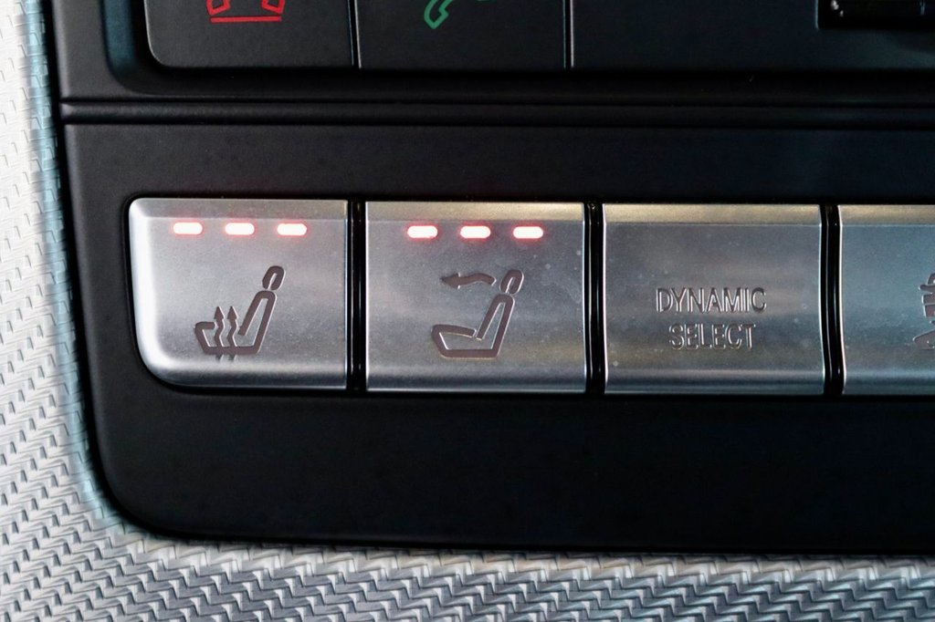 Used Mercedes-Benz SLC 2017 for sale - 78180849: Photo 27