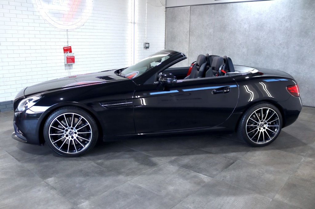 Used Mercedes-Benz SLC 2017 for sale - 78180849: Photo 8