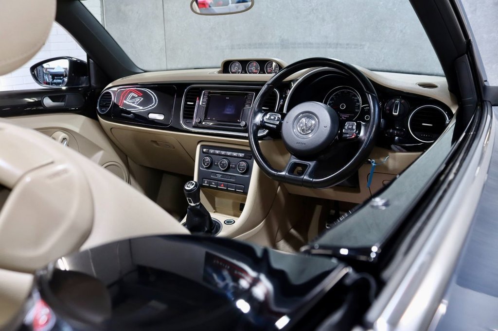 Used Volkswagen Beetle 2016 for sale - 76724302: Photo 16