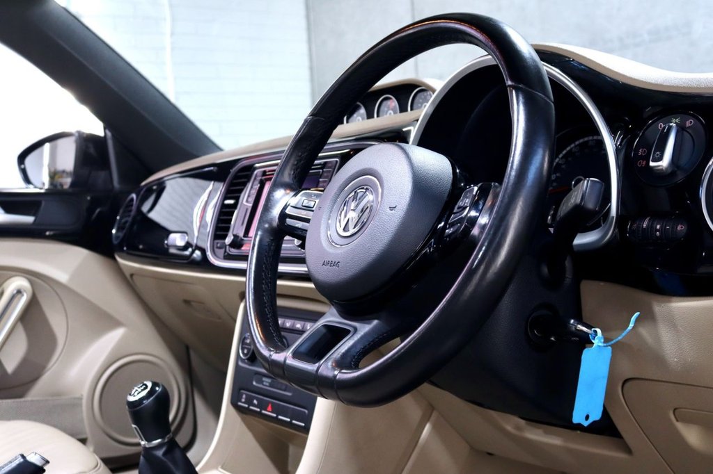 Used Volkswagen Beetle 2016 for sale - 76724302: Photo 18