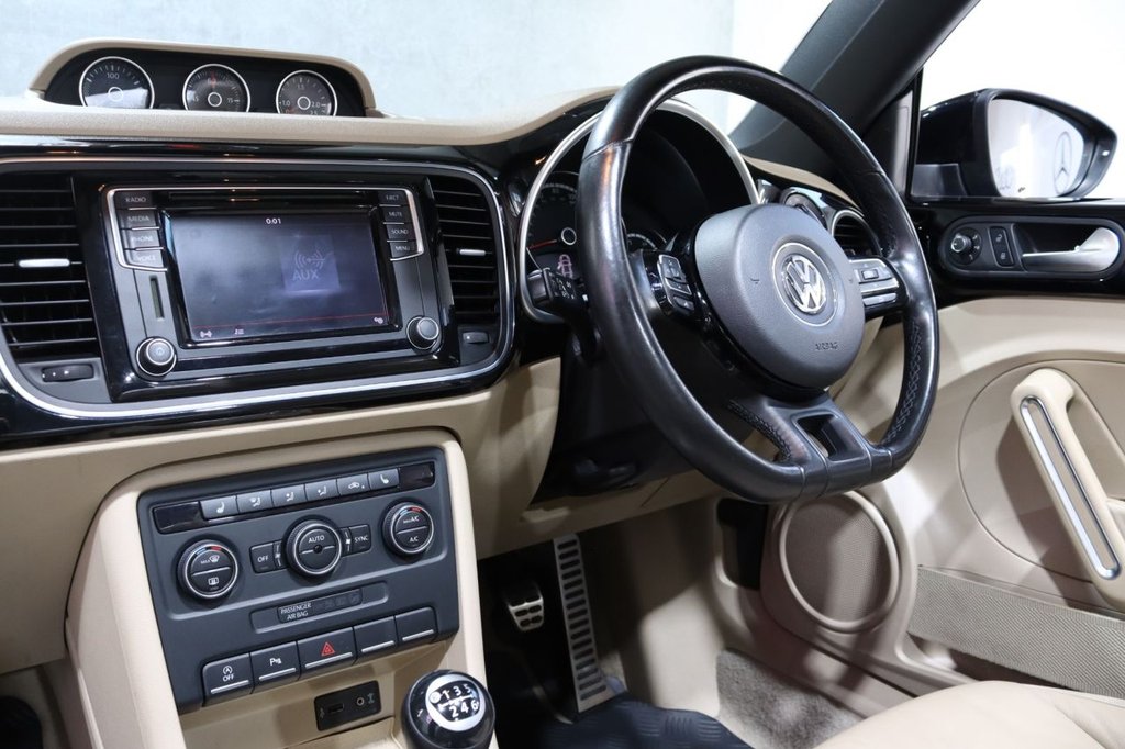 Used Volkswagen Beetle 2016 for sale - 76724302: Photo 19