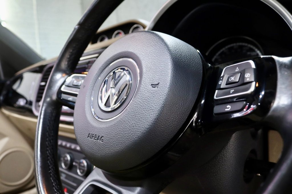 Used Volkswagen Beetle 2016 for sale - 76724302: Photo 26