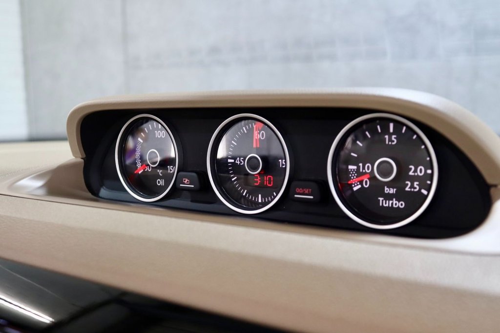 Used Volkswagen Beetle 2016 for sale - 76724302: Photo 31