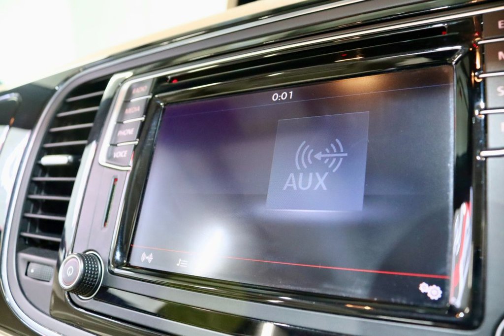 Used Volkswagen Beetle 2016 for sale - 76724302: Photo 33