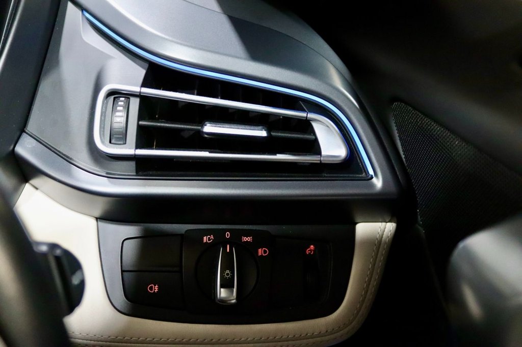 Used BMW i8 2016 for sale - 78134442: Photo 46