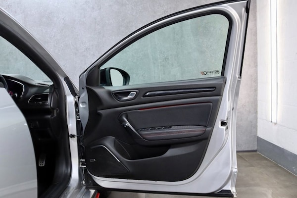 Used Renault Megane 2018 for sale - 76291021: Photo 47