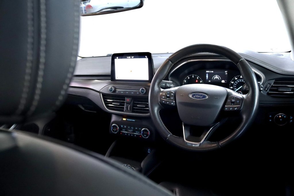 Used Ford Focus 2019 for sale - 76617237: Photo 11