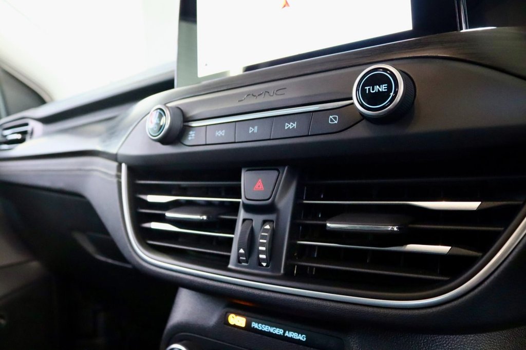 Used Ford Focus 2019 for sale - 76617237: Photo 22