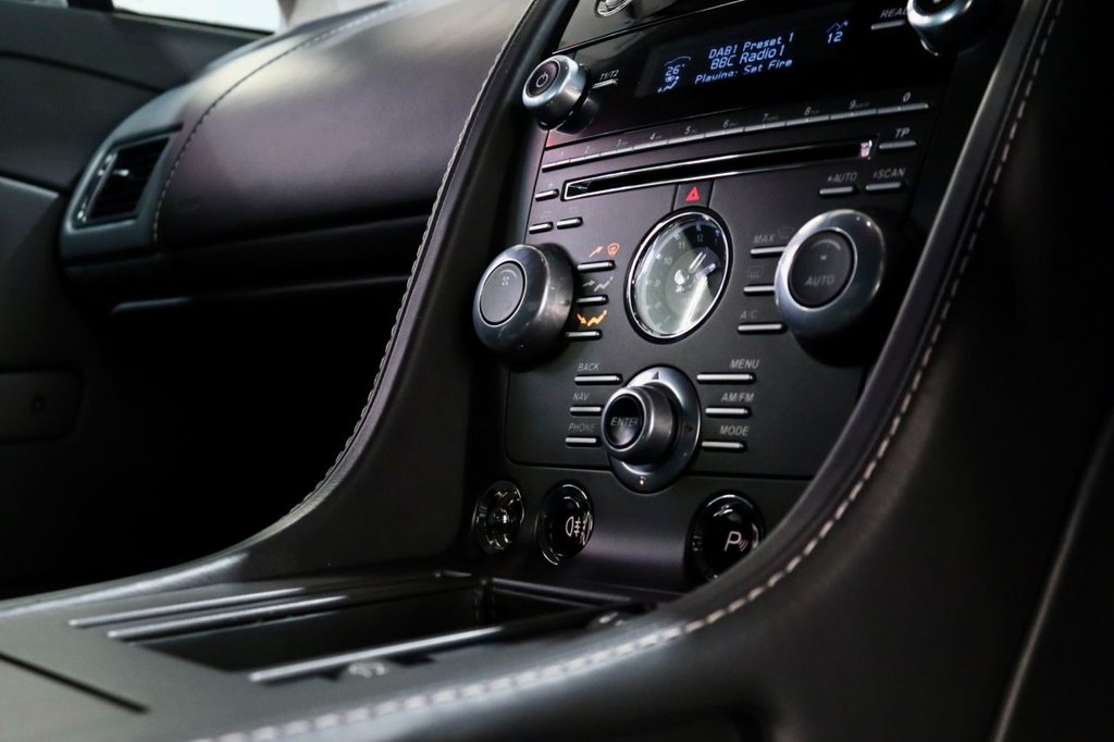 Used Aston Martin Vantage 2014 for sale - 77384483: Photo 22