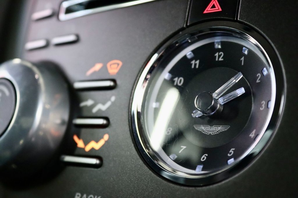 Used Aston Martin Vantage 2014 for sale - 77384483: Photo 31