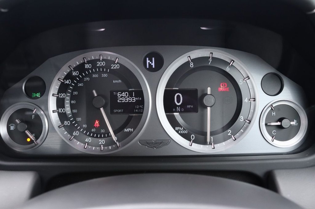 Used Aston Martin Vantage 2014 for sale - 77384483: Photo 34