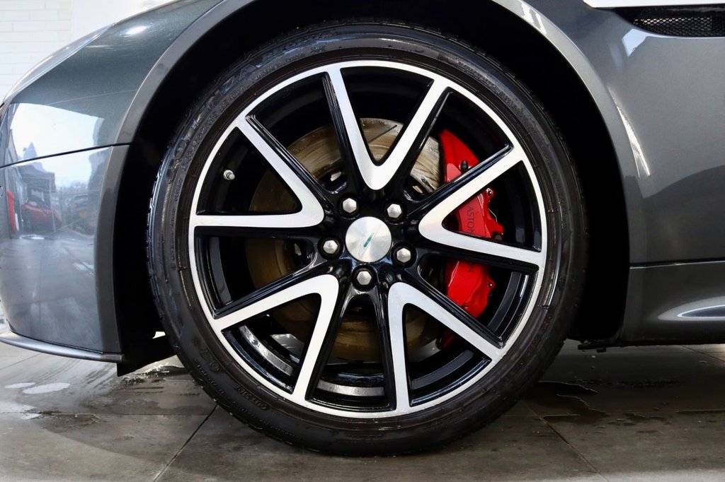 Used Aston Martin Vantage 2014 for sale - 77384483: Photo 47