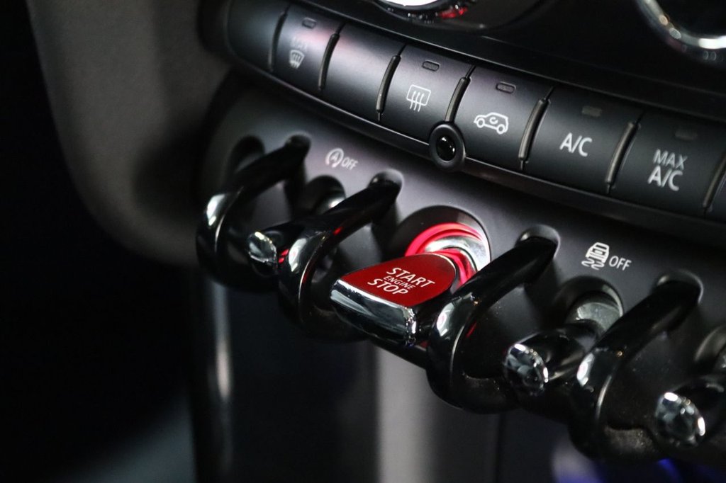 Used MINI Hatch 2017 for sale - 76631671: Photo 30