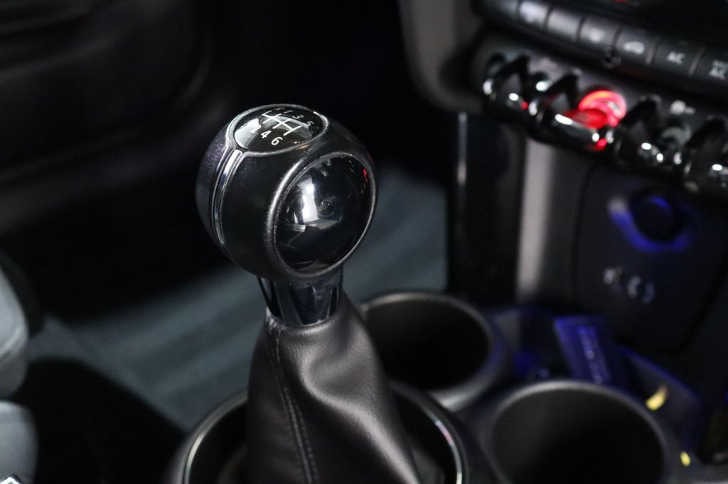 Used MINI Hatch 2017 for sale - 76631671: Photo 37