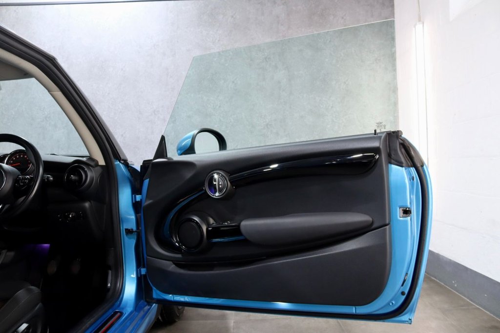 Used MINI Hatch 2017 for sale - 76631671: Photo 42