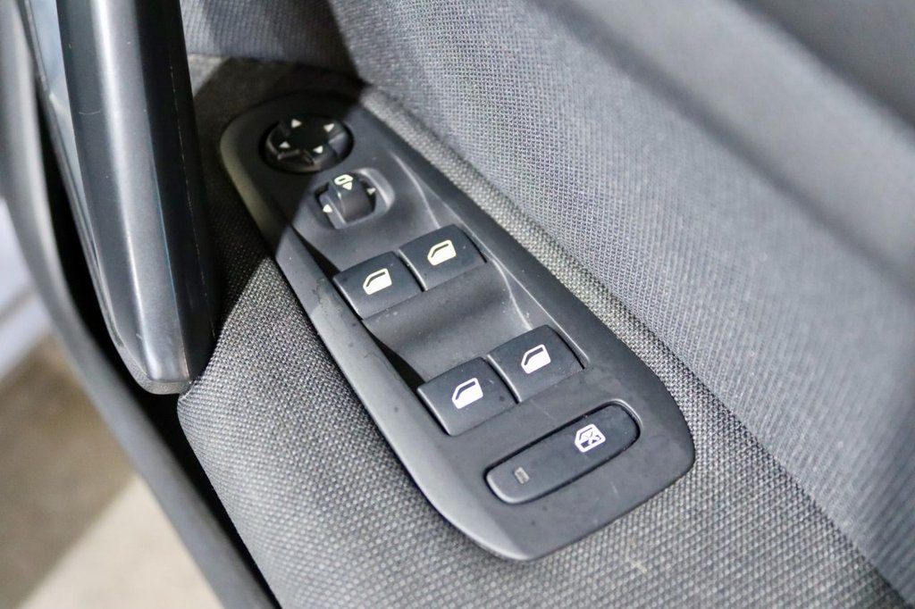 Used Peugeot 308 2019 for sale - 77990902: Photo 39