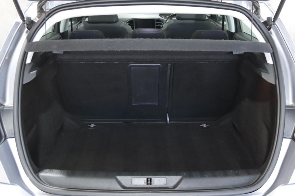 Used Peugeot 308 2019 for sale - 77990902: Photo 45