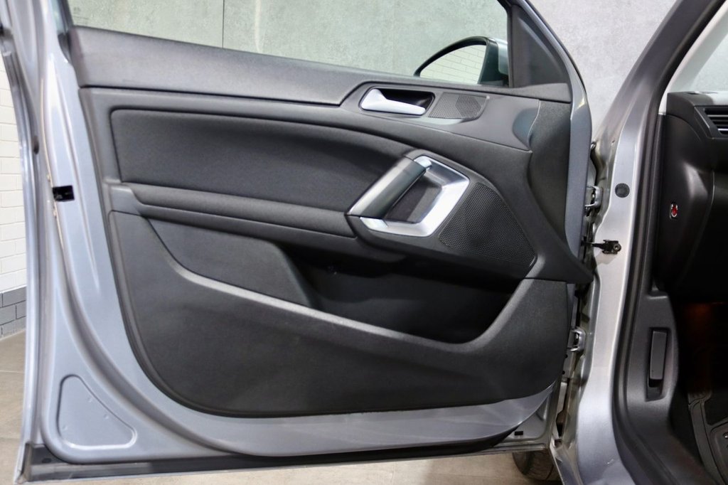 Used Peugeot 308 2019 for sale - 77990902: Photo 46