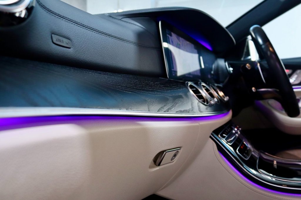 Used Mercedes-Benz E Class 2018 for sale - 76973201: Photo 18