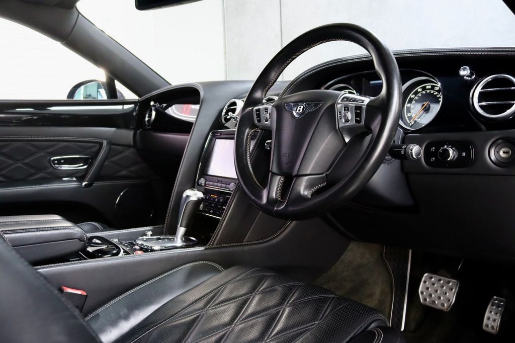 Used Bentley Flying Spur 2015 for sale - 76147432: Photo 16