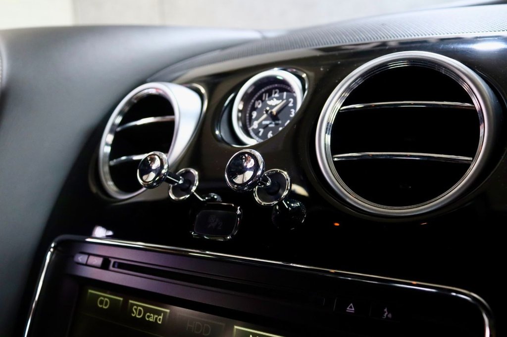 Used Bentley Flying Spur 2015 for sale - 76147432: Photo 31