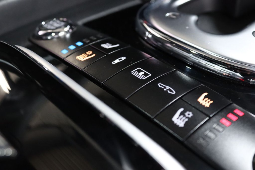 Used Bentley Flying Spur 2015 for sale - 76147432: Photo 36