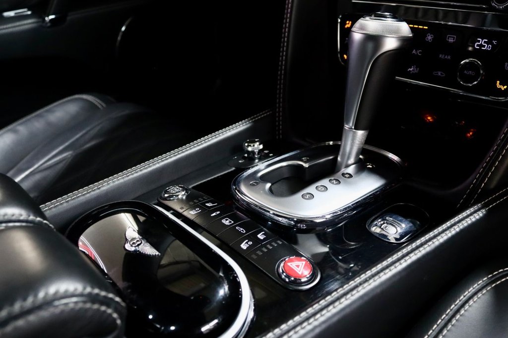 Used Bentley Flying Spur 2015 for sale - 76147432: Photo 37