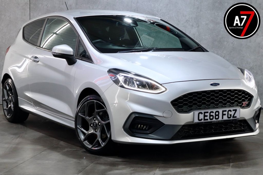 Used Ford Fiesta 2018 for sale - 76604708: Photo 1