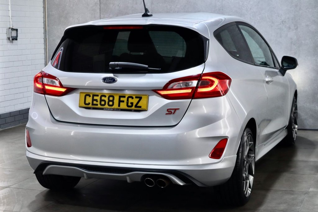 Used Ford Fiesta 2018 for sale - 76604708: Photo 12