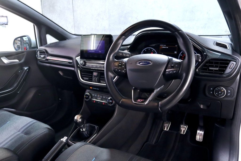 Used Ford Fiesta 2018 for sale - 76604708: Photo 16