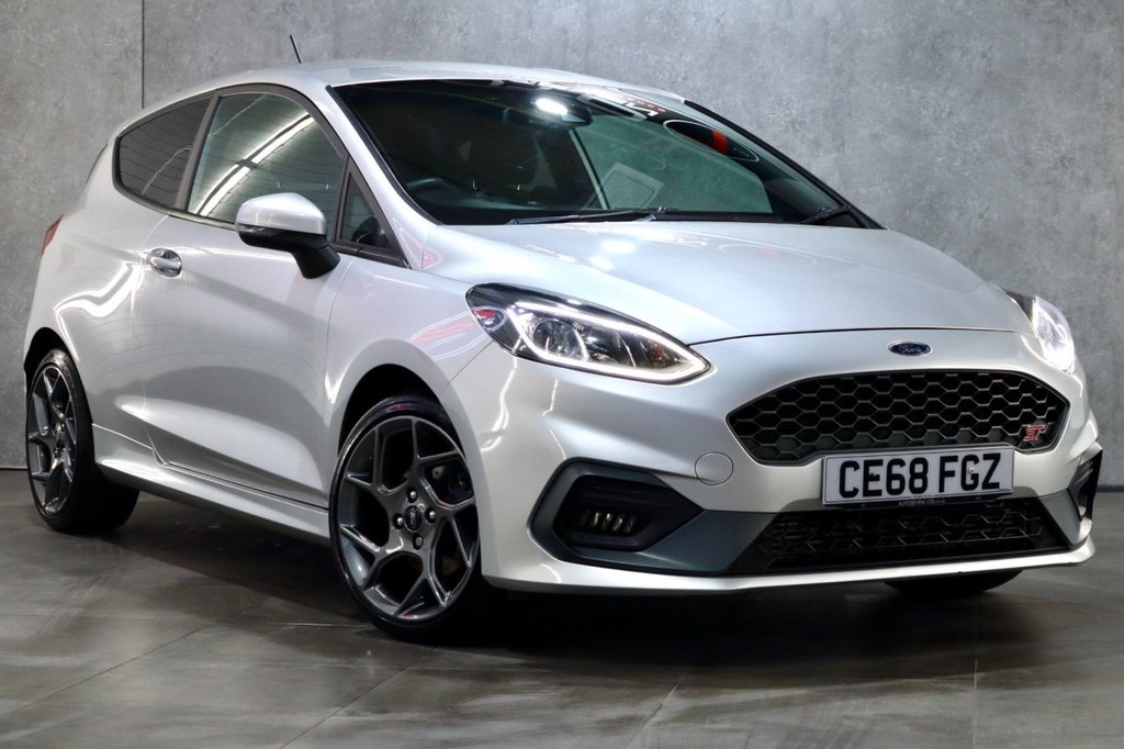 Used Ford Fiesta 2018 for sale - 76604708: Photo 3
