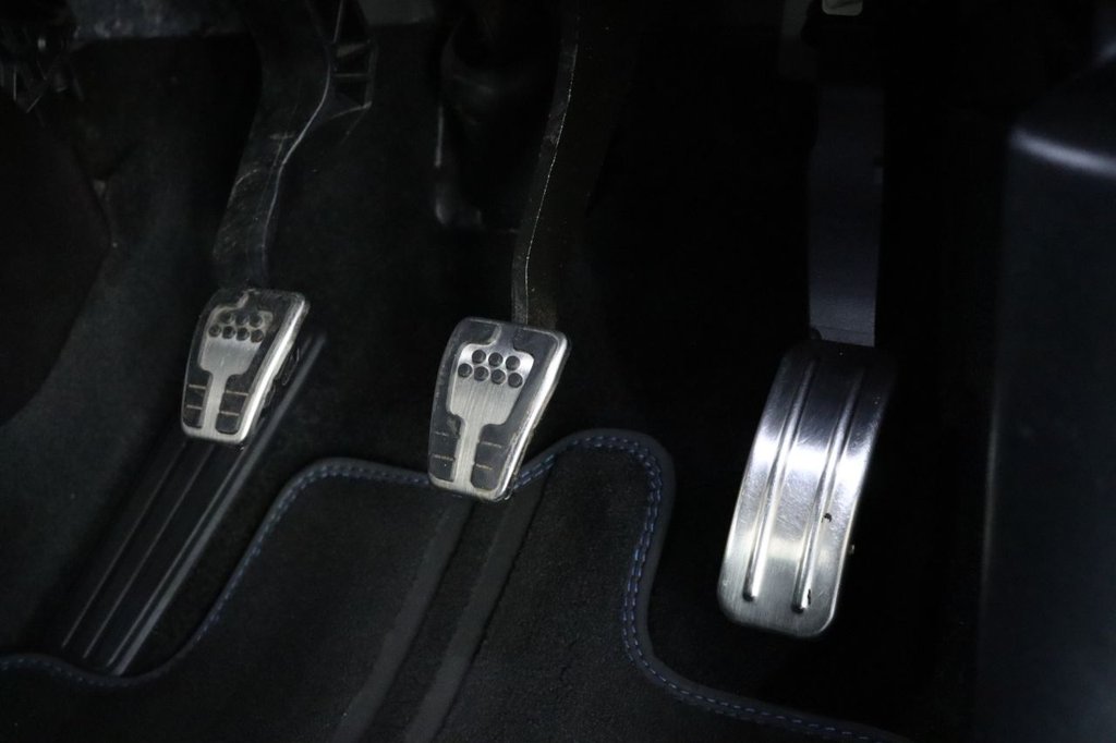 Used Ford Fiesta 2018 for sale - 76604708: Photo 32