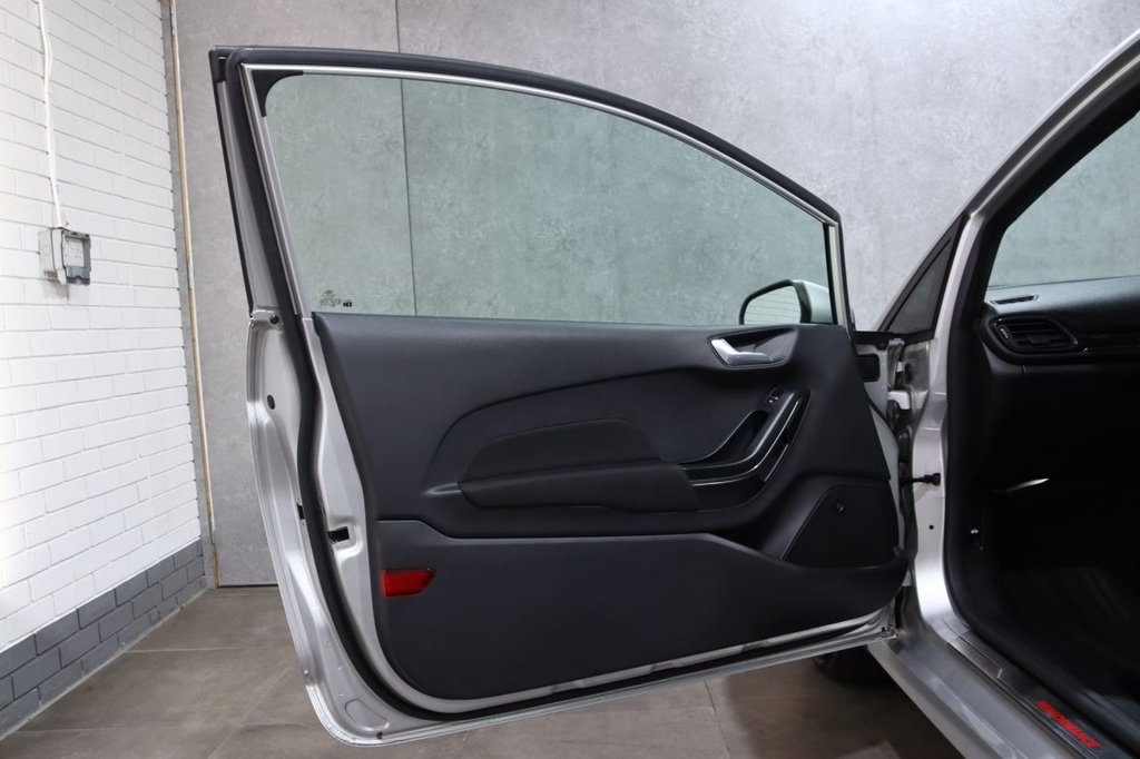 Used Ford Fiesta 2018 for sale - 76604708: Photo 49